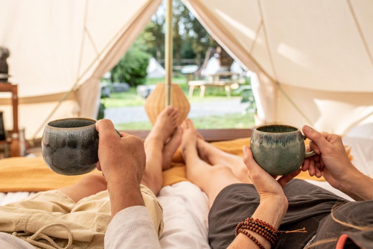 Cocoon Village - Glamping - Domaine Des Grottes De Han Рошфор Екстер'єр фото
